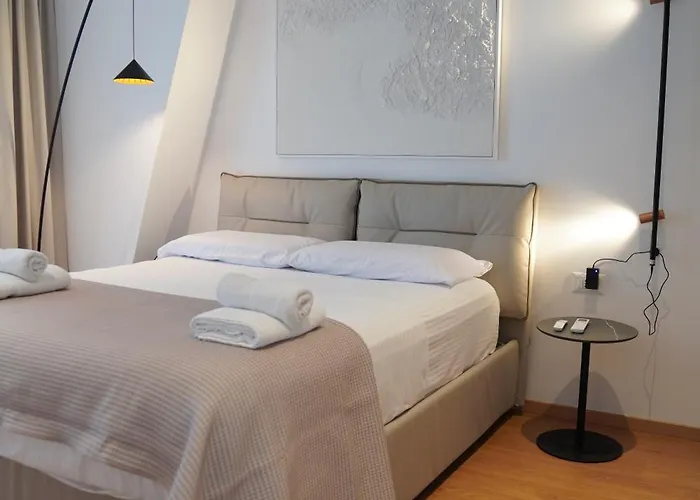 Elite Arena Deluxe * Тирана