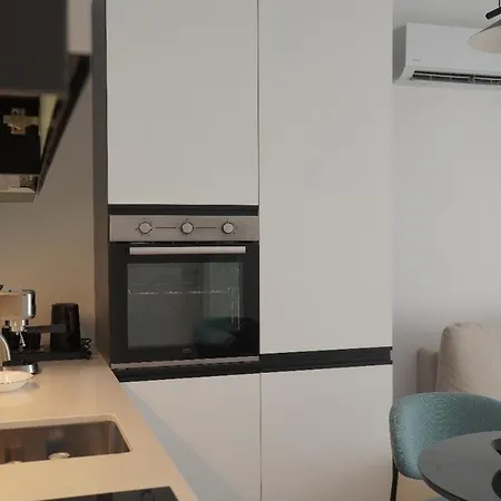 Elite Arena Deluxe Apartmán Tirana
